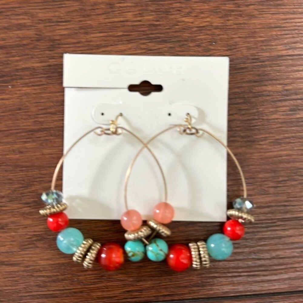 🔴🔴NWT Color Statement Hoop Earrings🔴🔴